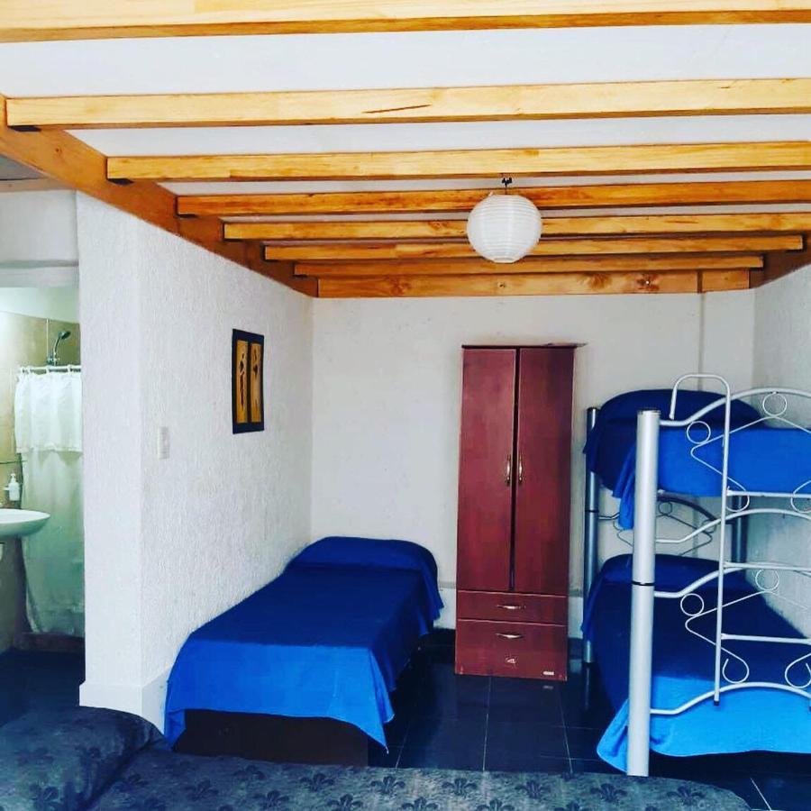 Hostel Otro Mundo Capdevila Экстерьер фото