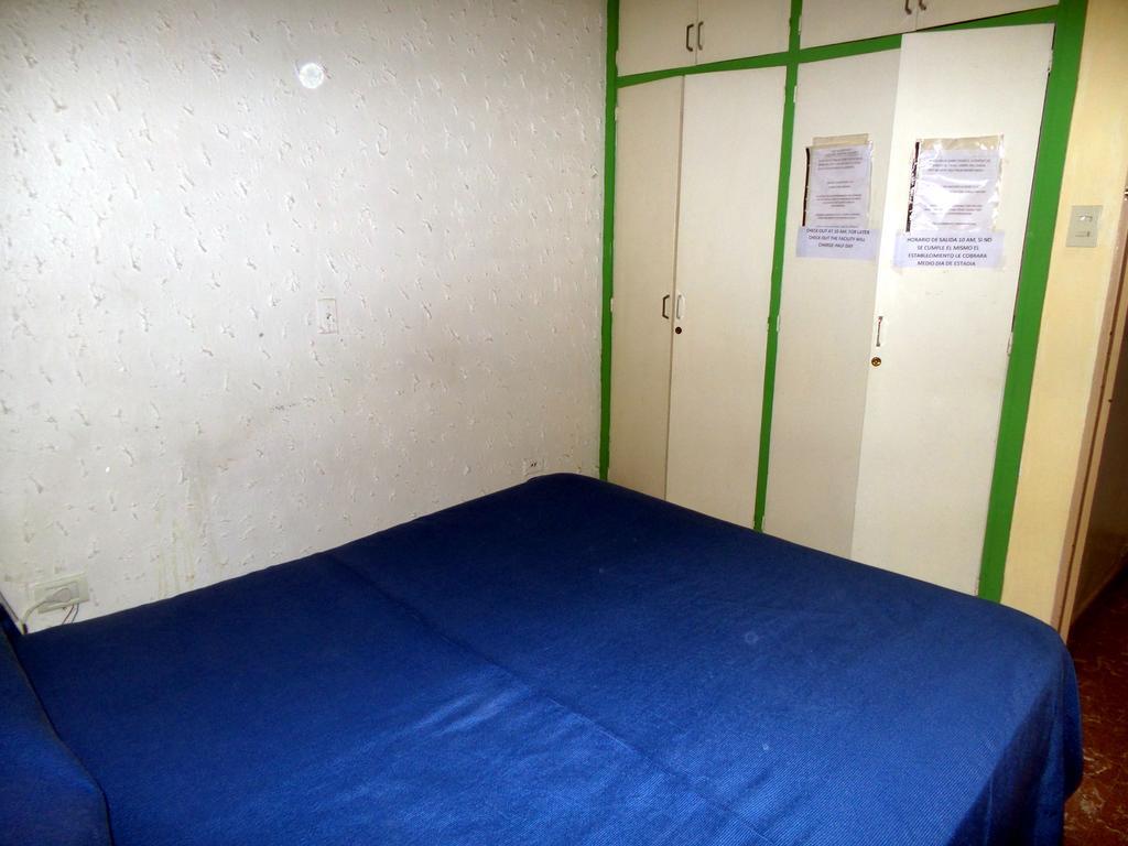 Hostel Otro Mundo Capdevila Экстерьер фото