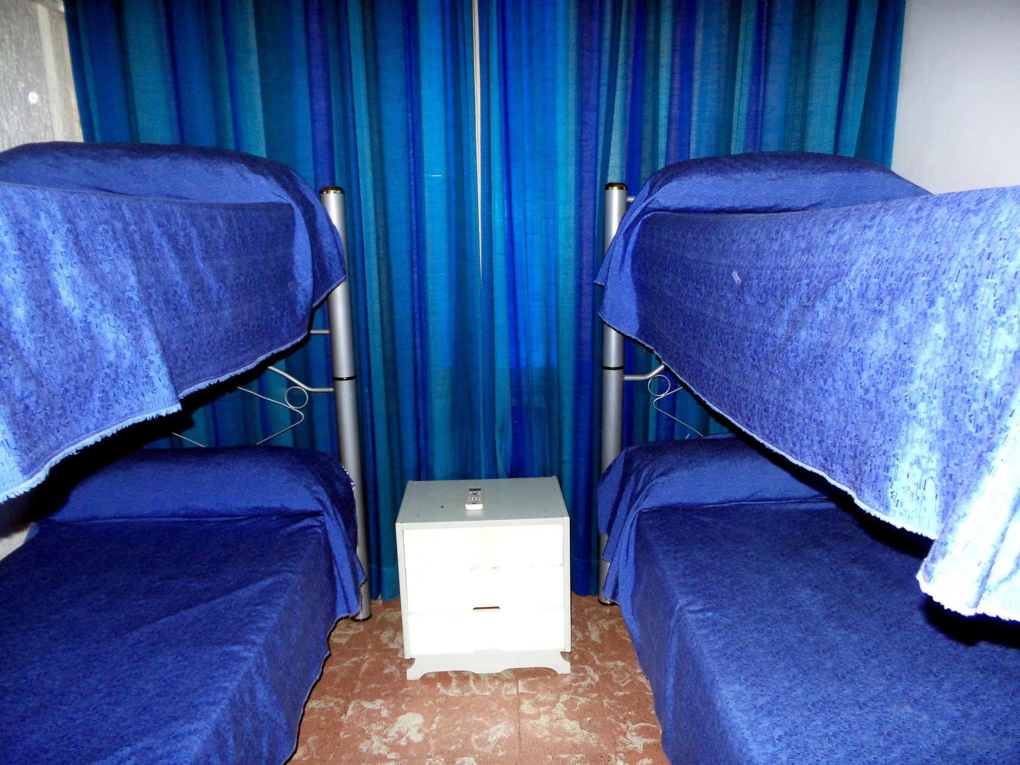 Hostel Otro Mundo Capdevila Экстерьер фото