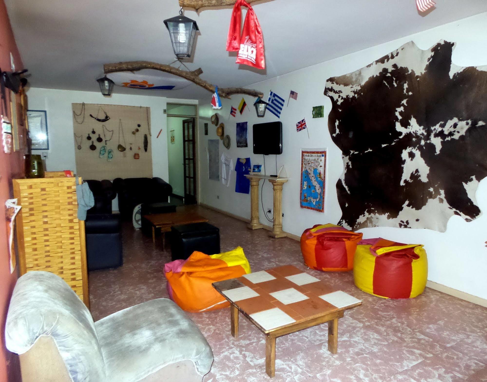 Hostel Otro Mundo Capdevila Экстерьер фото